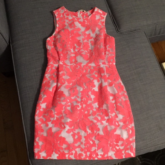 Lulus Dresses & Skirts - Lulu’s coral cocktail dress FLASH SALE